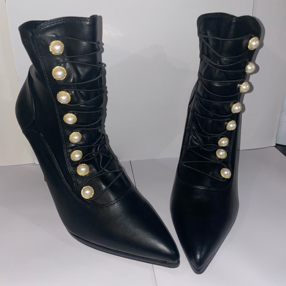Women’s Black Ankle Booties Size 12
